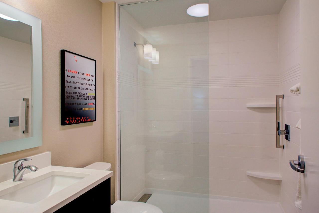 Towneplace Suites By Marriott Phoenix Chandler/Fashion Center Eksteriør bilde